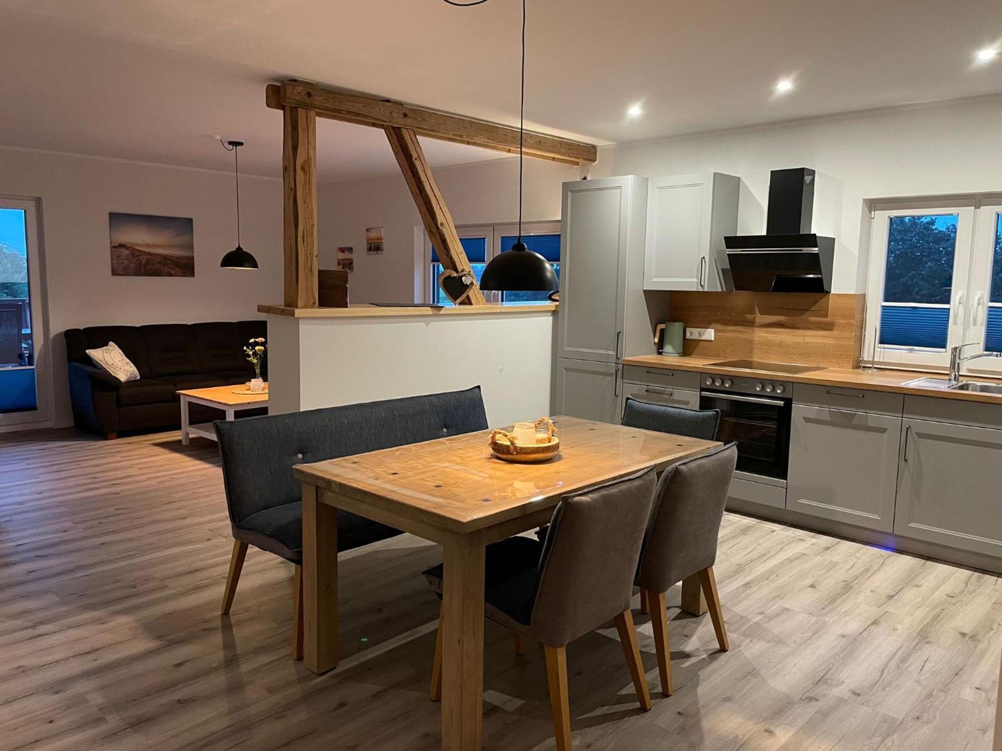 Kleine Freiheit Apartment Juebek ภายนอก รูปภาพ
